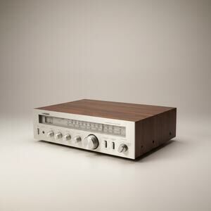 Fisher MC-2000 Stereo Receiver Silver Analog 2-Channel RCA Headphone Jack